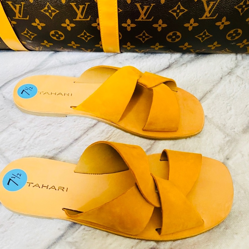 TAHARI - LEATHER SANDALS - Picture 3 of 7